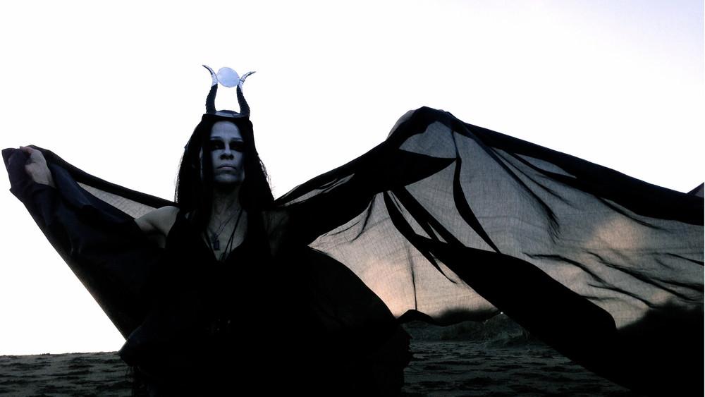 Karyn Crisis’ Gospel Of The Witches
