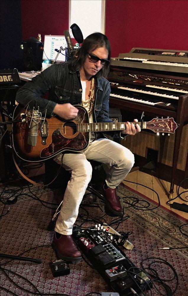 Anton Newcombe