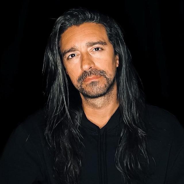 Carlos Melange