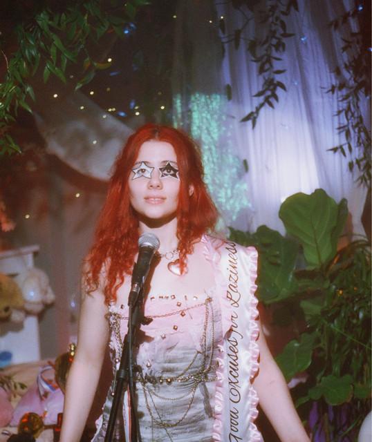 Nectarine Girl