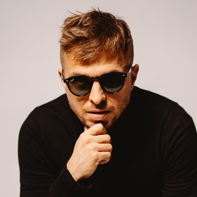 DJ EKG
