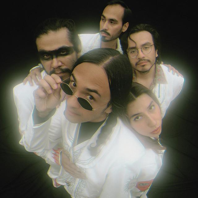 El Muchacho de los Ojos Tristes