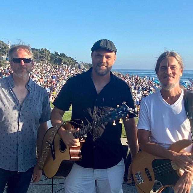 The Donnis Trio