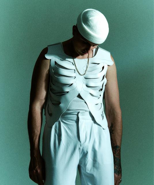 Neon the Bishop