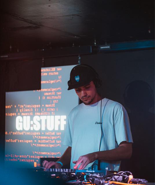 GU:STUFF