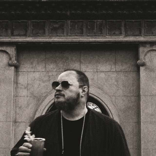 Leonel García