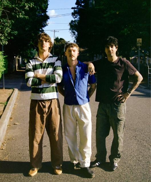 Owen & The Smokes