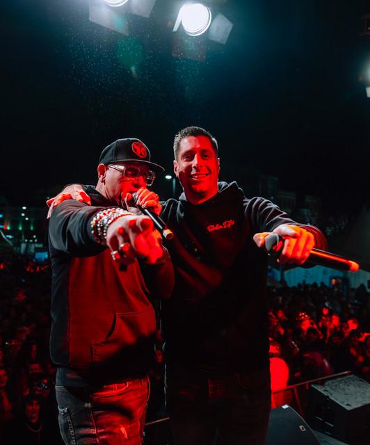 Shakin DJ's