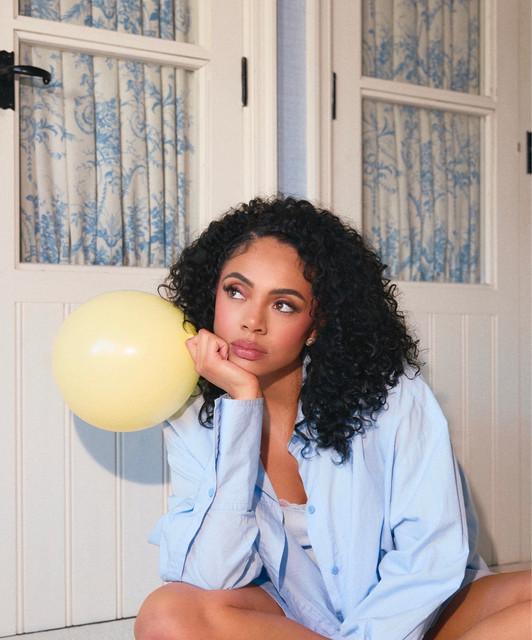 Jaz Karis