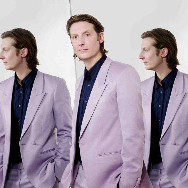 Eric Hutchinson