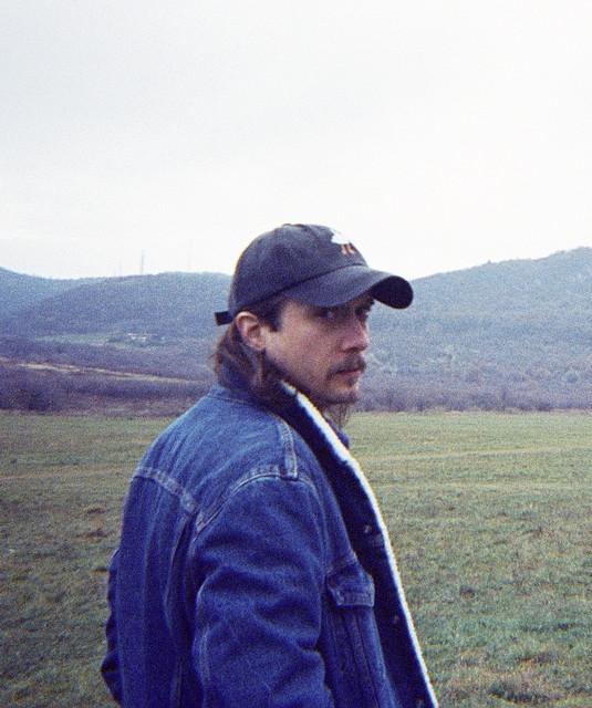 Aron Andras
