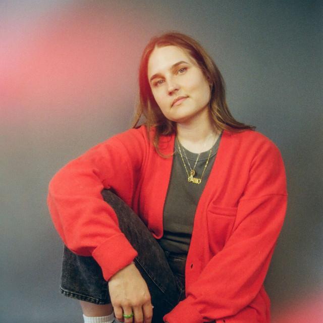 Maggie Gently