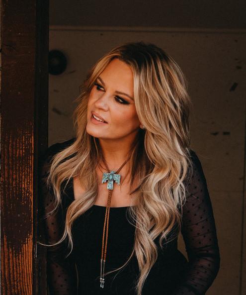 Shari Rowe