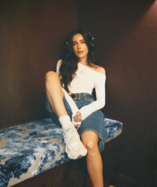 Davina Leone
