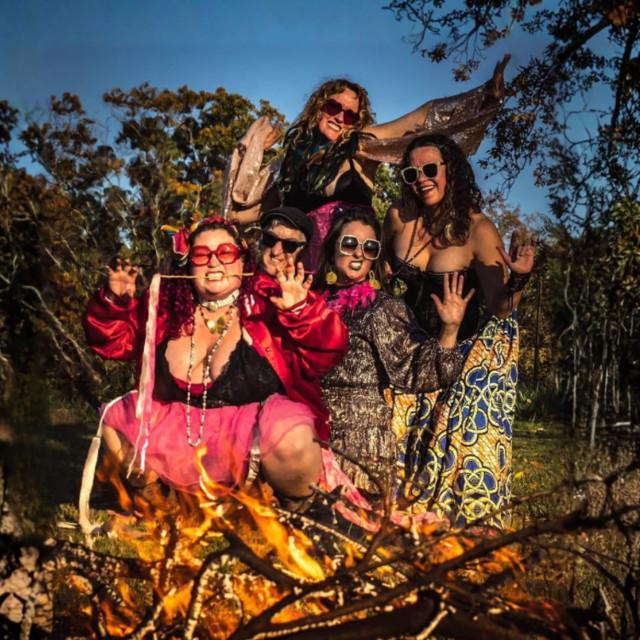 The Hot Mamas