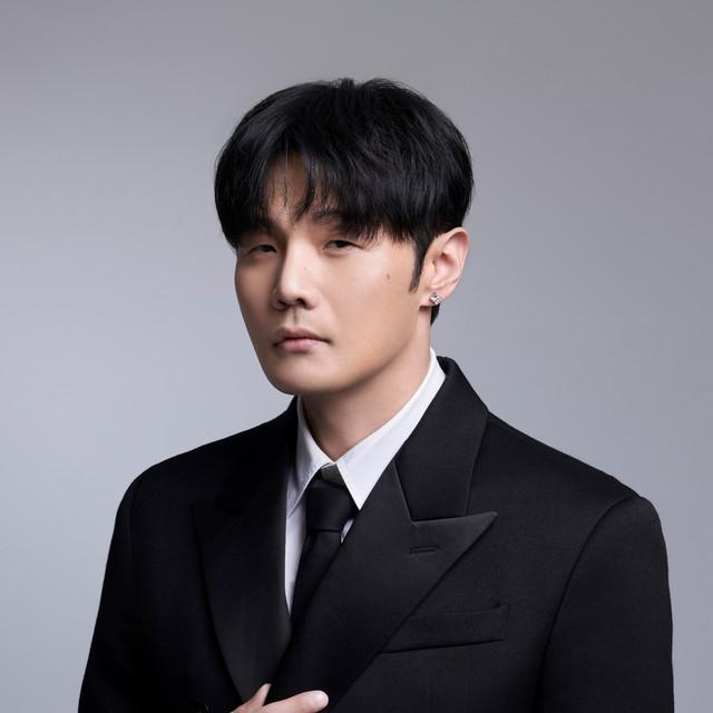 Ronghao Li