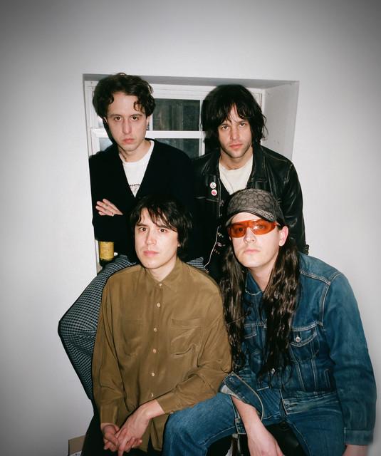 Beach Fossils, Launder, girlpuppy