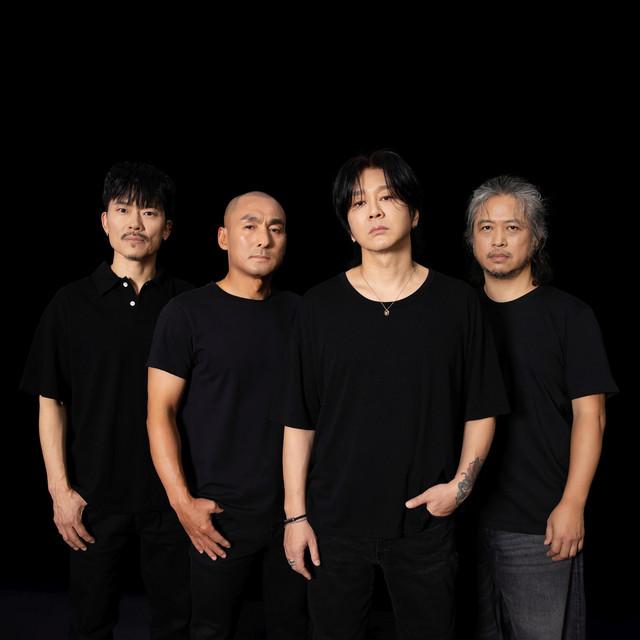 YB