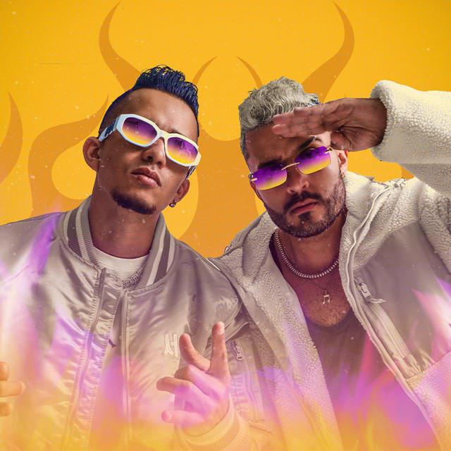 Yandar & Yostin