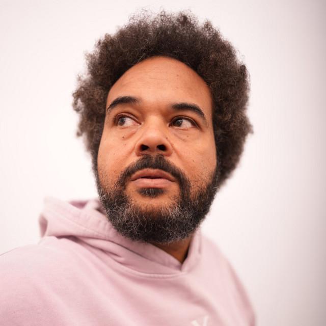 Carlos Jean