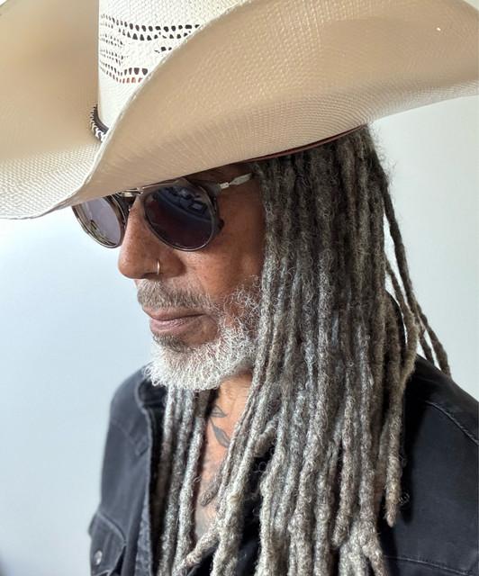 LeRoy Bell