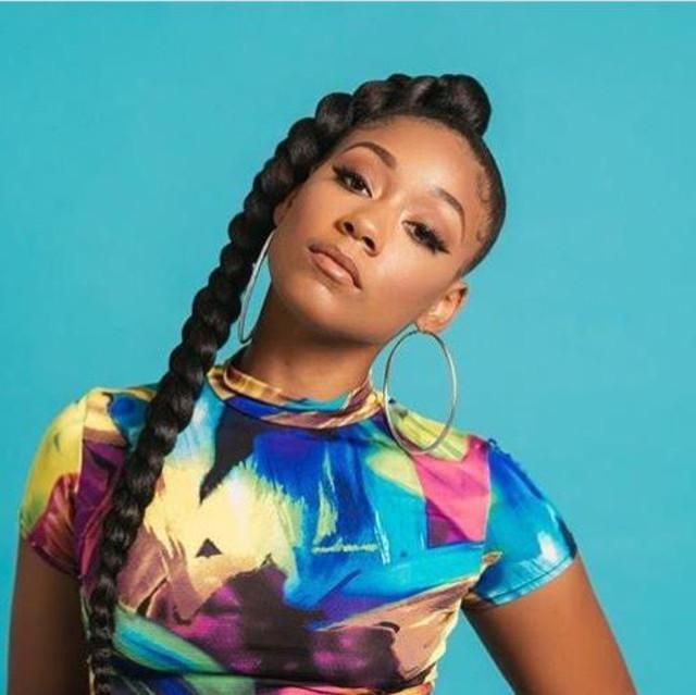 Kiara Simone'