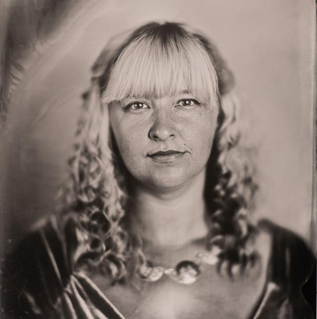 Leonie Evans