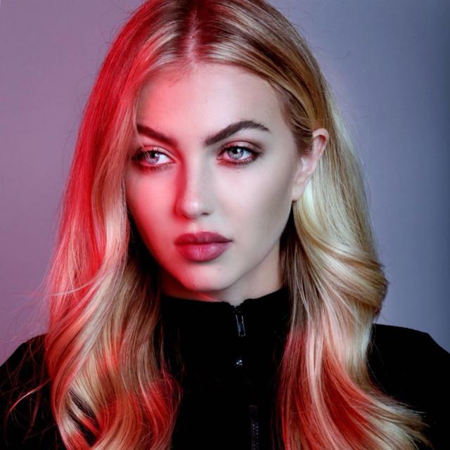 Deana Sophia