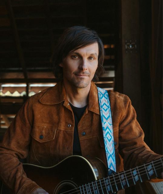 Charlie Worsham