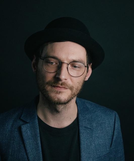 Sven Laux