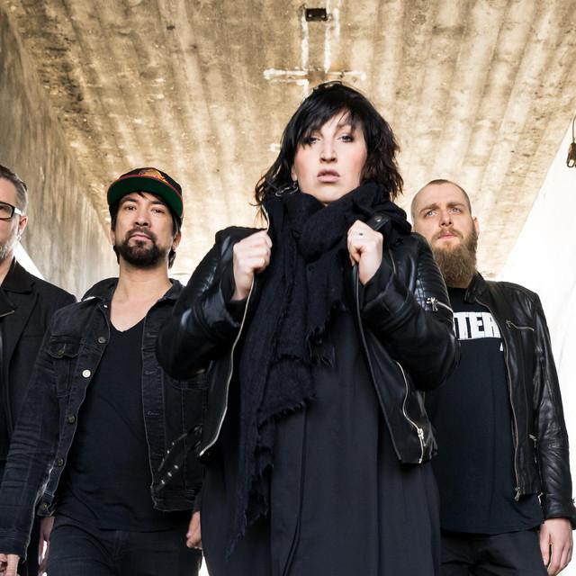 Jessy Martens and Band