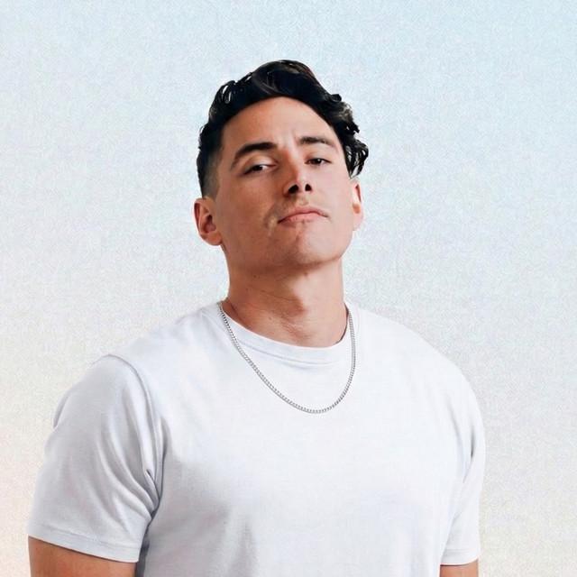 Andrew Lux