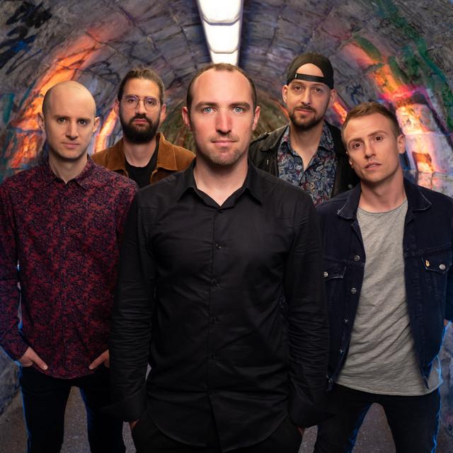 Gion Stump & The Lighthouse Project