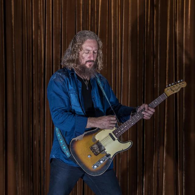 Jason Elmore & Hoodoo Witch
