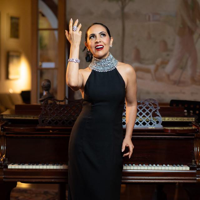 Carmen Monarcha