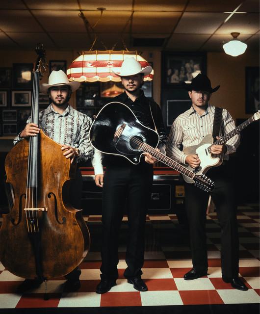 Los Hermanos Mendoza