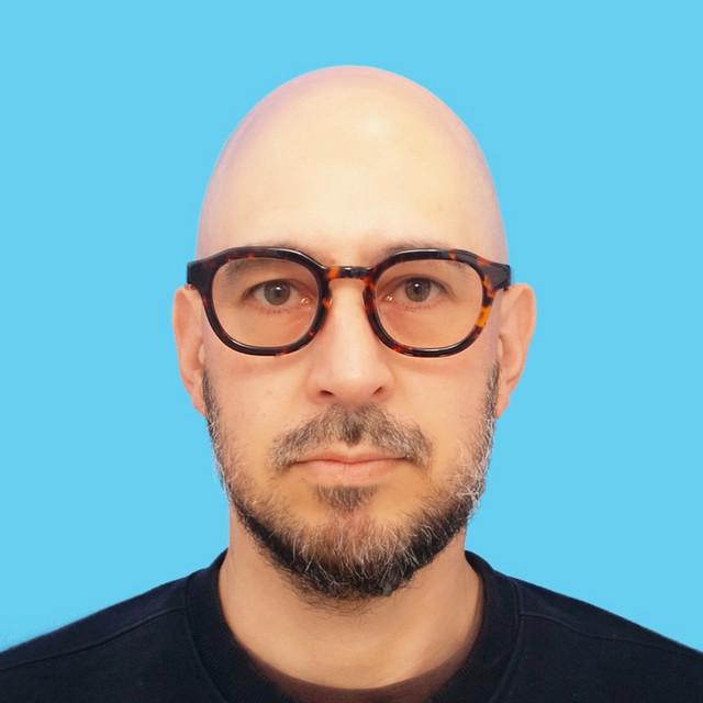 Mark de Clive-Lowe