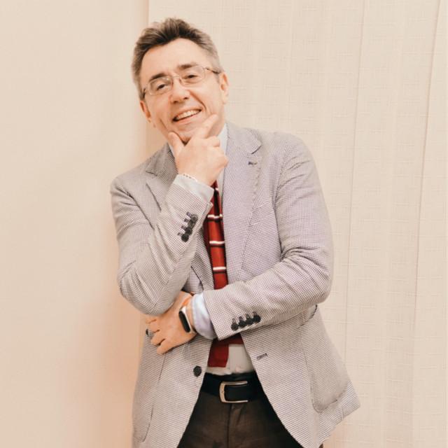 Ark Ovrutski