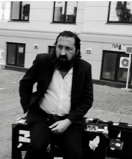 Peter Matthew Bauer