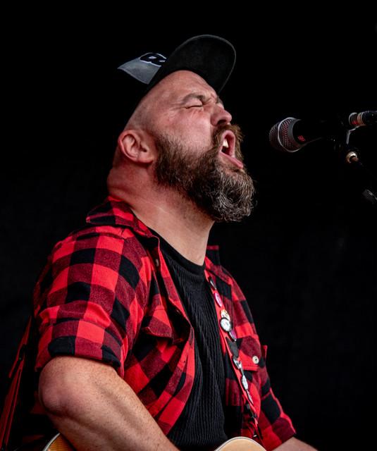 Dan Thomas