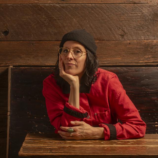 Sera Cahoone