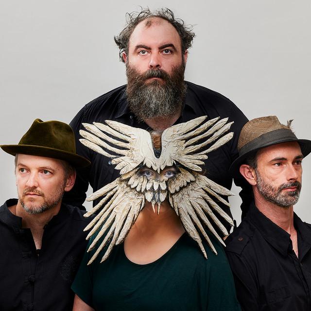The Crooked Fiddle Band