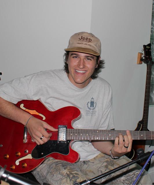 Vinny Masino