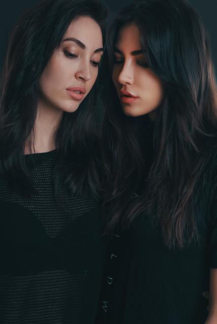 Nina & Malika