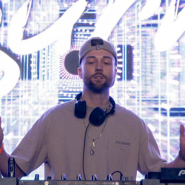 Guy Burns