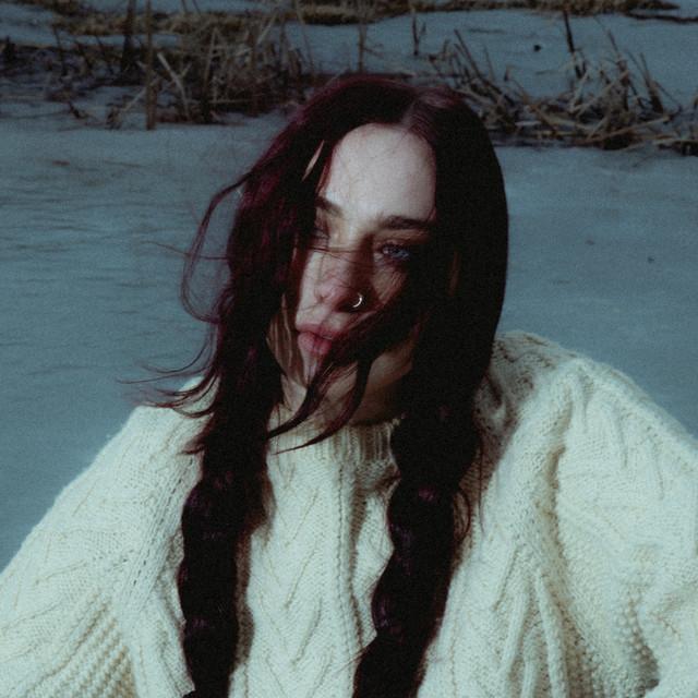 Anna Graves