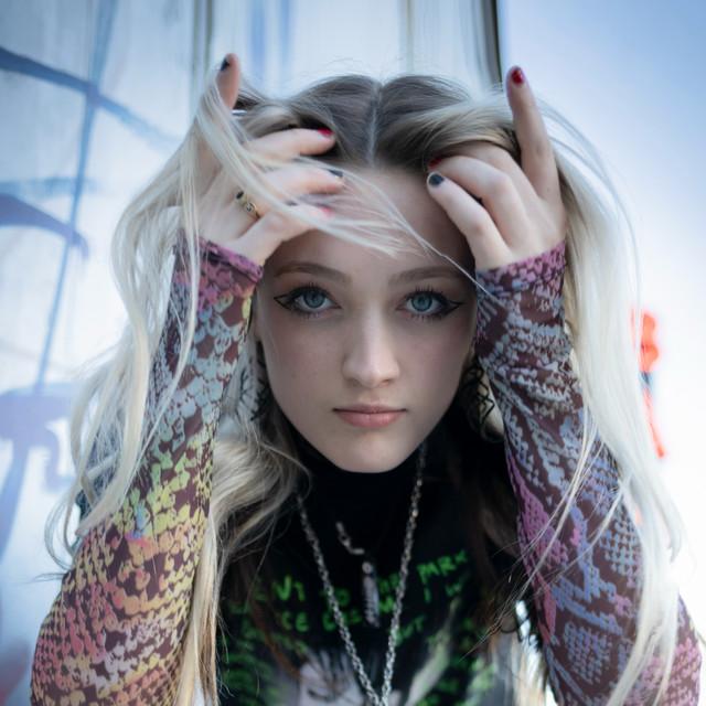 Mia Morris