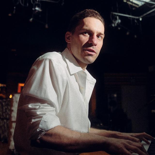 Bennett Roth