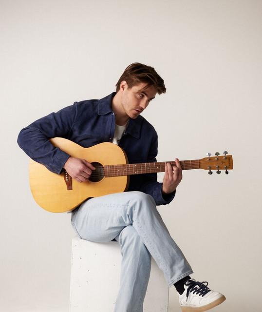 MAKSIM