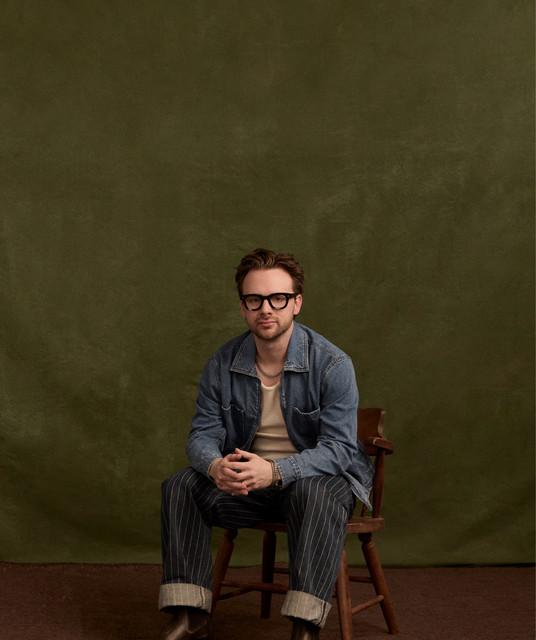 Andrew Holt